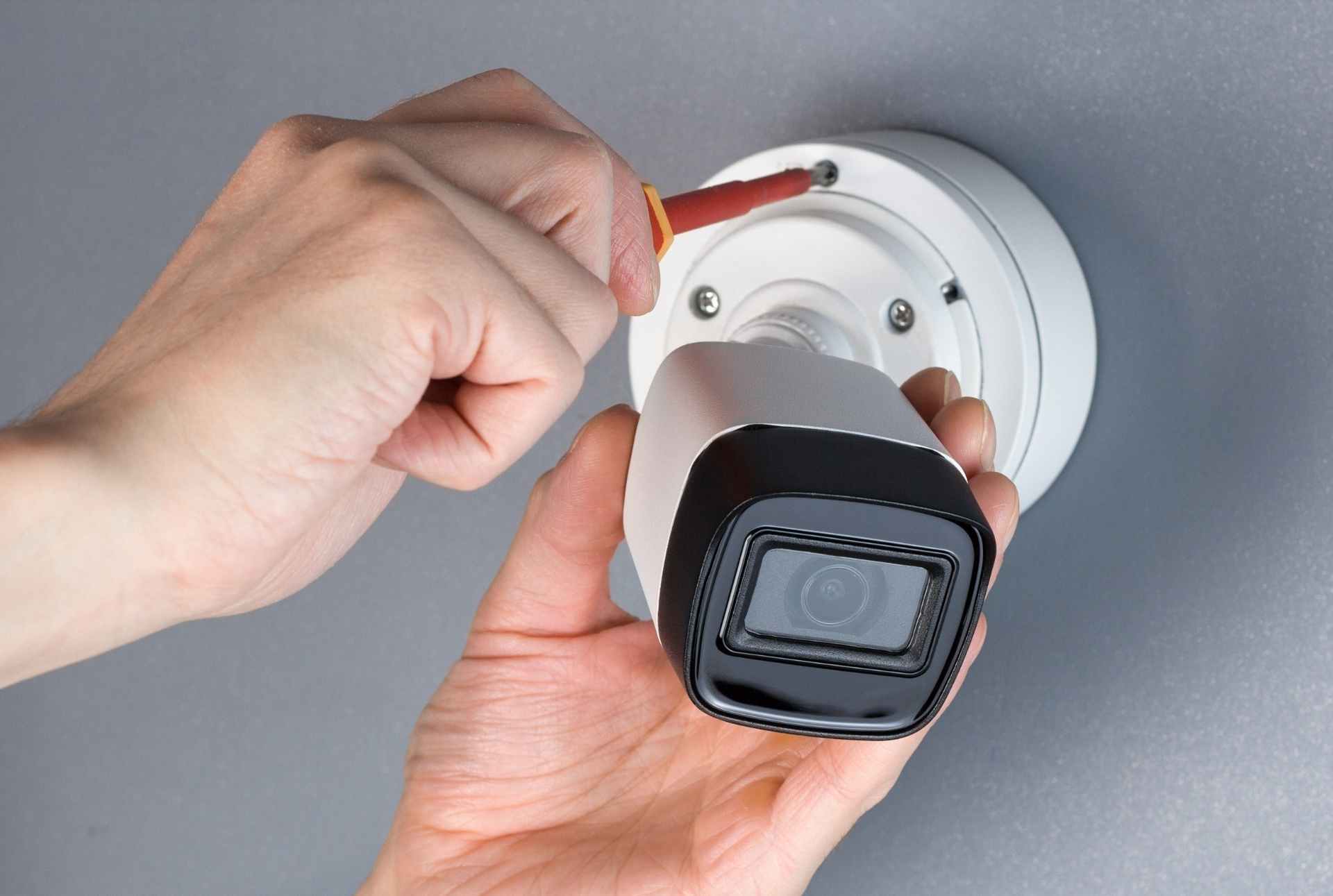 CCTV Camera Installation: What to Ask Before Hiring a Professional